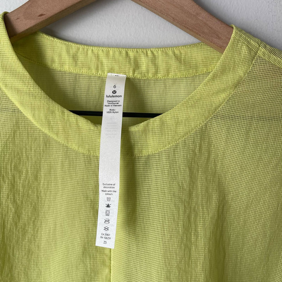 Lululemon Women's Clear Intentions Yellow Green Top Size 6 - Picture 4 of 6